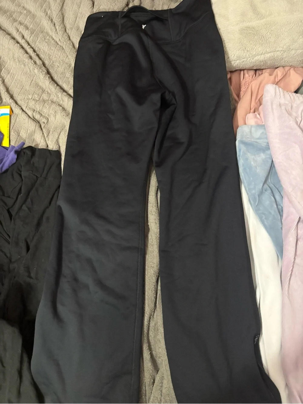 Old Navy Black Kids Leggings with Ankle Zips